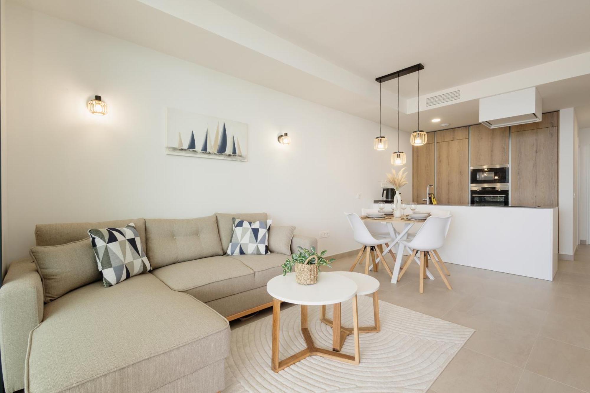 Modern Apartment, With Large Terrace And Panoramic Sea Views, In Fuengirola Apartment *