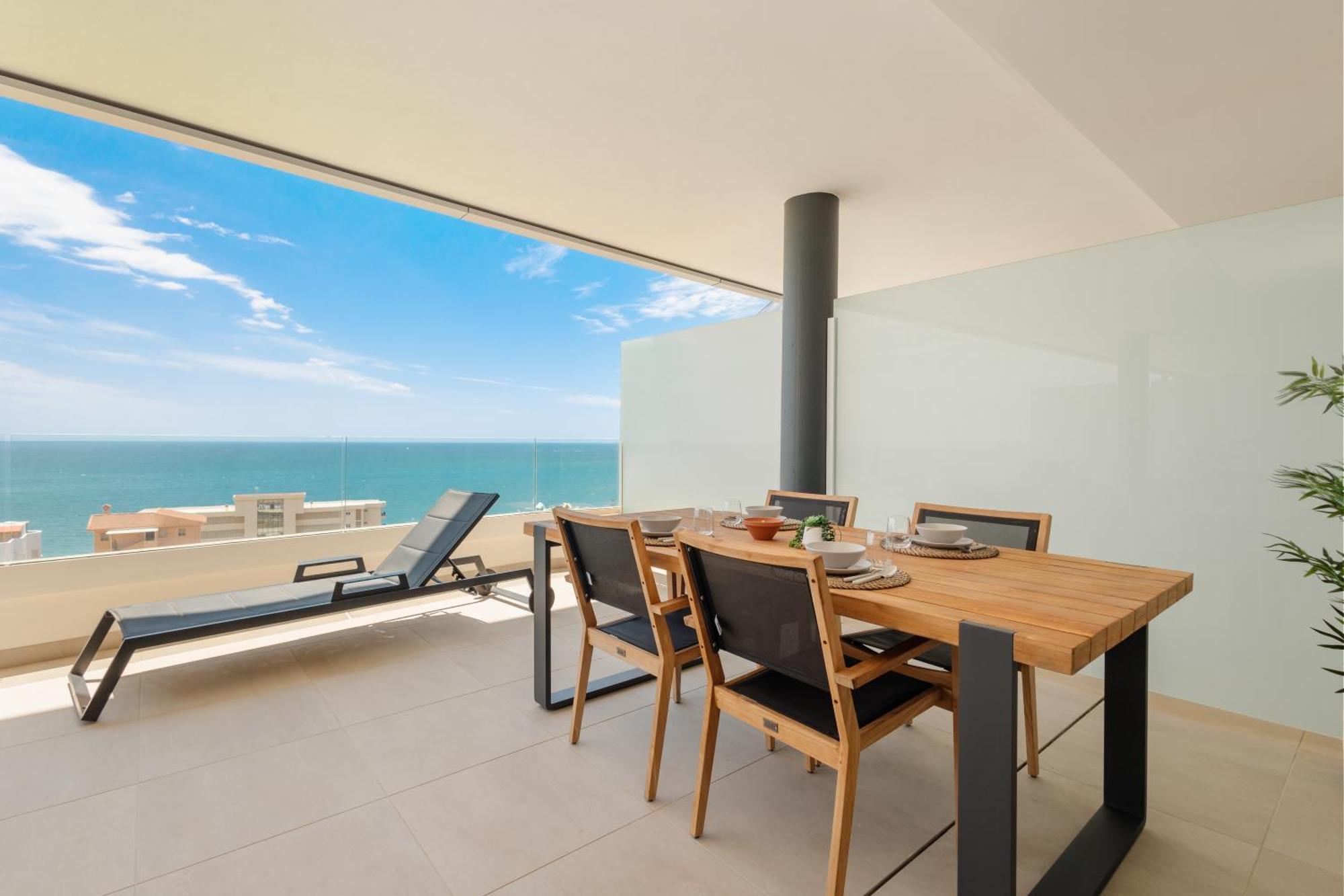 Modern Apartment, With Large Terrace And Panoramic Sea Views, In Fuengirola Apartment Málaga