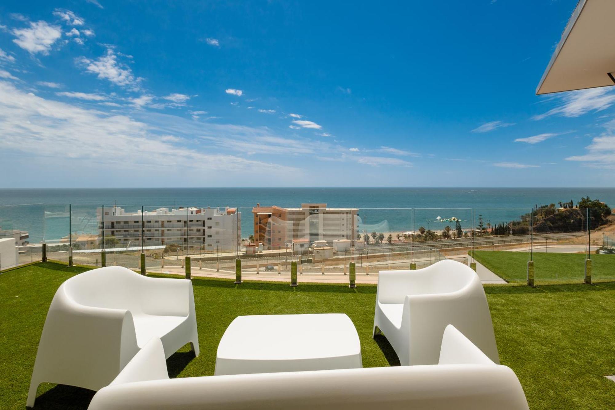 Apartment Modern Apartment, With Large Terrace And Panoramic Sea Views, In Fuengirola