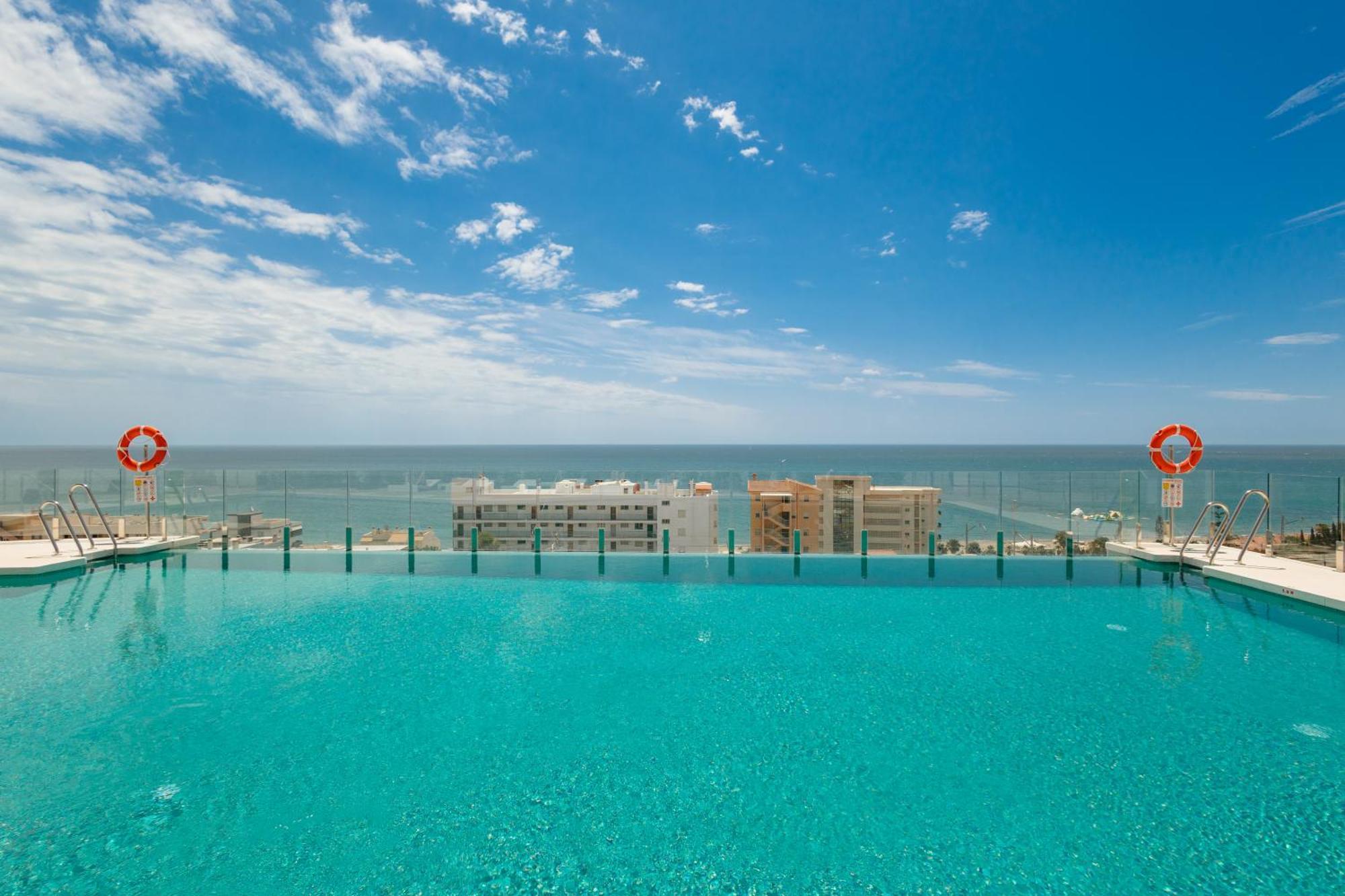 Modern Apartment, With Large Terrace And Panoramic Sea Views, In Fuengirola Apartment Málaga